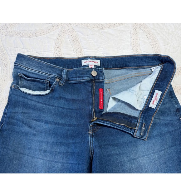 Lucky Brand Sweet Mid Rise Straight Women 16/33 (28.5") R Blue Denim Jeans - Picture 5 of 8